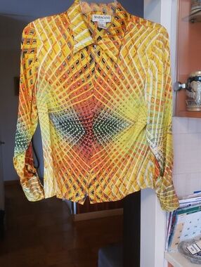 Sharagano Yellow & Orange Geometric Button-Down Shirt